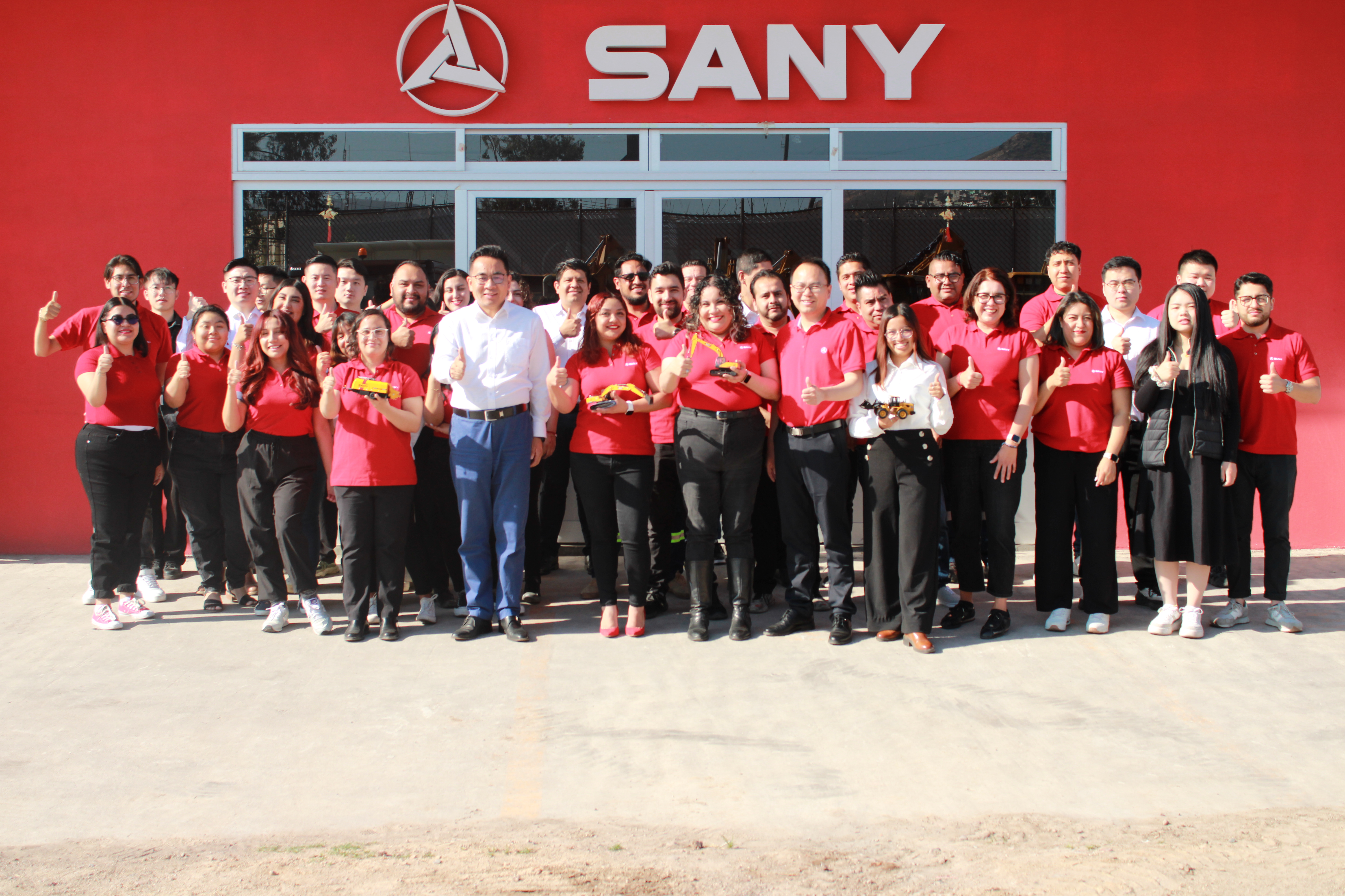 Crecimiento de SANY con más de 100 elementos💪👷‍♂️👷‍♀️